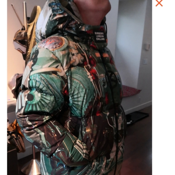 Burberry's men's down puffer jacket - Picture 4 of 8